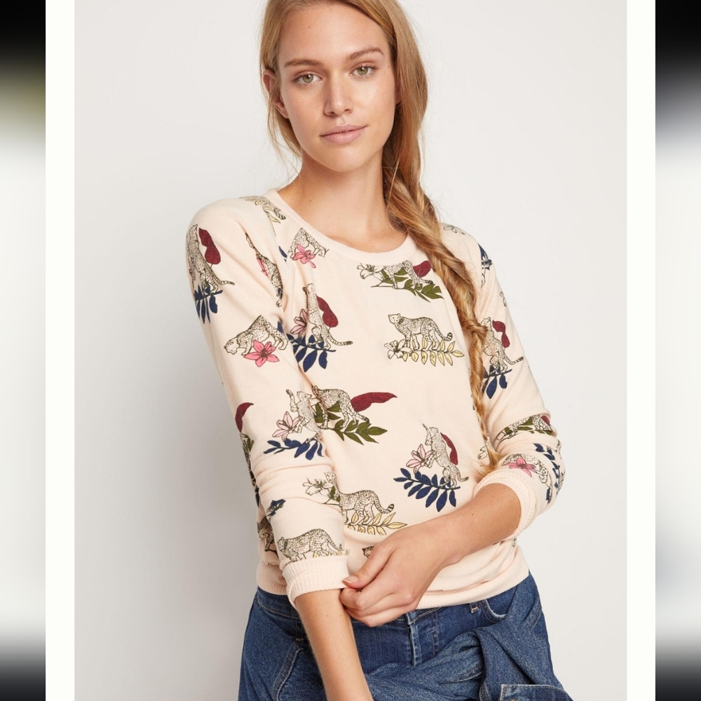 Chaser Lightweight Cheetah Print Sweatshirt Sz X-Small Light Peach NWT